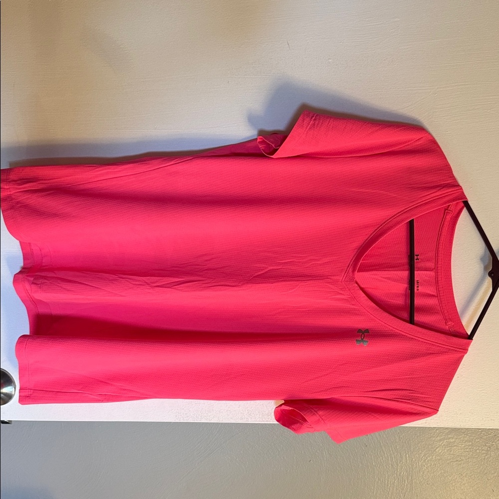 Under Armour Women's Hot Pink V-Neck Athletic Tee